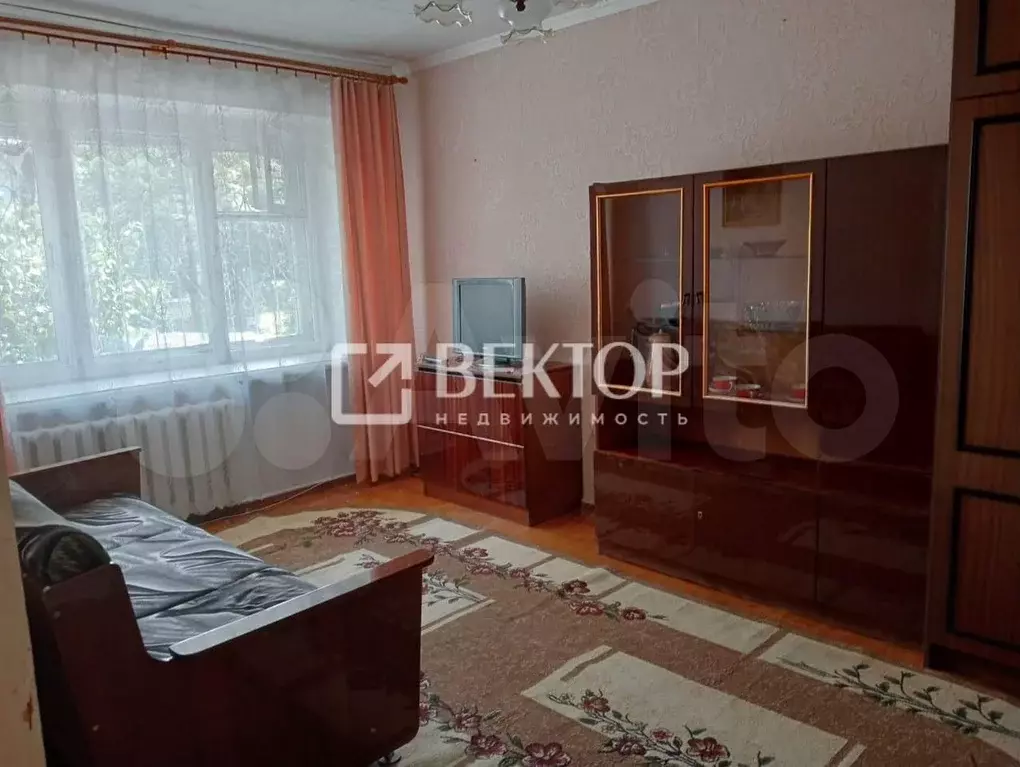 1-к. квартира, 30 м, 1/5 эт. - Фото 0