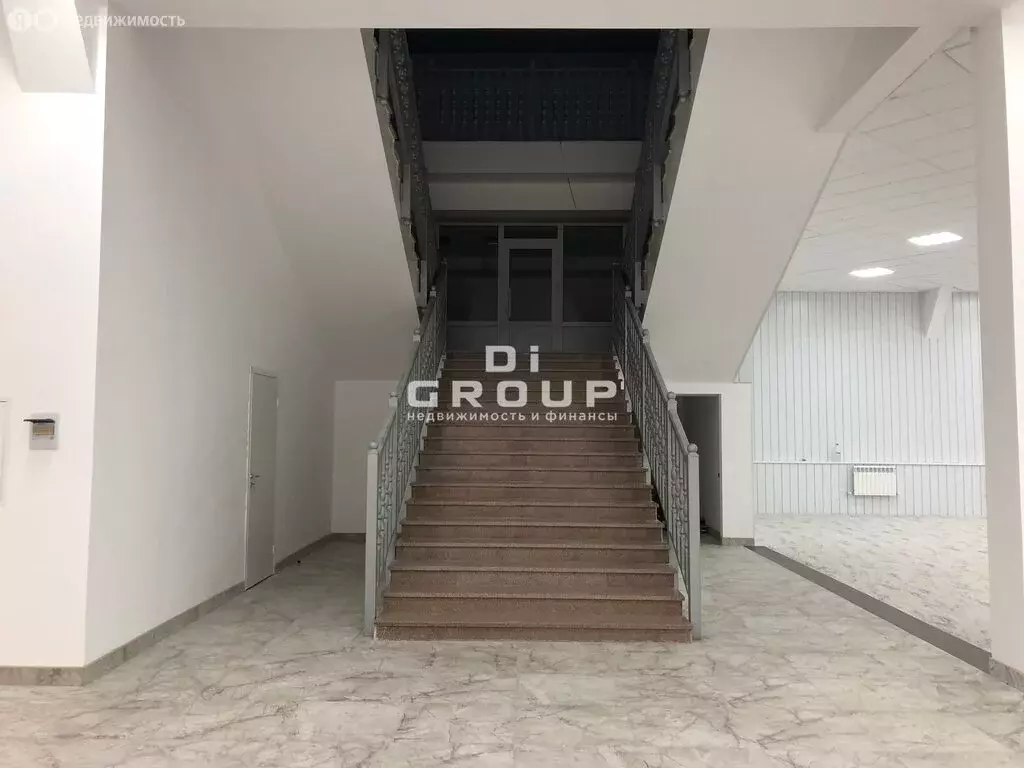 Помещение свободного назначения (2800 м) - Фото 1