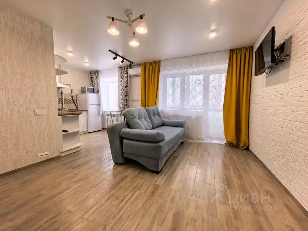 Студия Омская область, Омск просп. Мира, 27 (37.0 м) - Фото 1