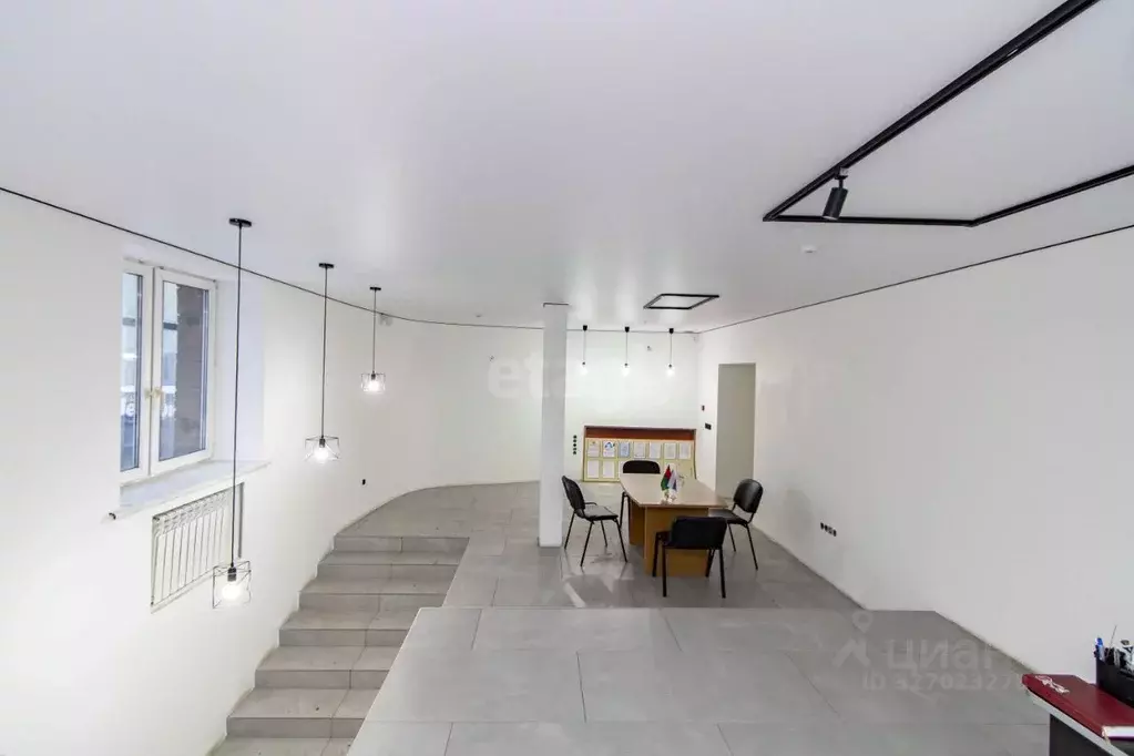 Офис в Тюменская область, Тюмень ул. Малыгина, 84 (38 м) - Фото 1