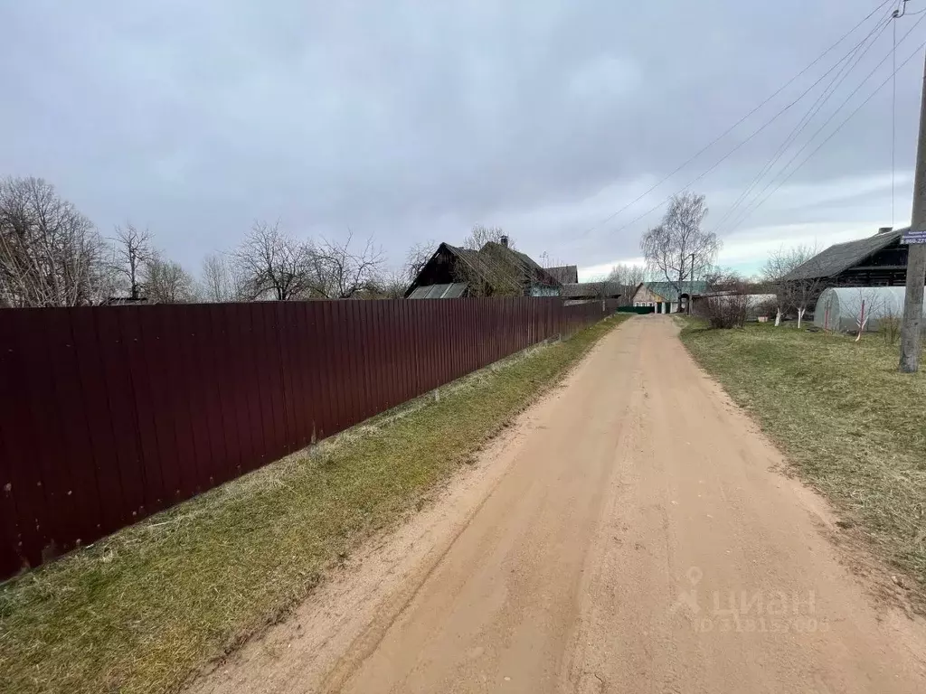 Дом в Псковская область, Великолукский район, Лычевская волость, д. ... - Фото 1