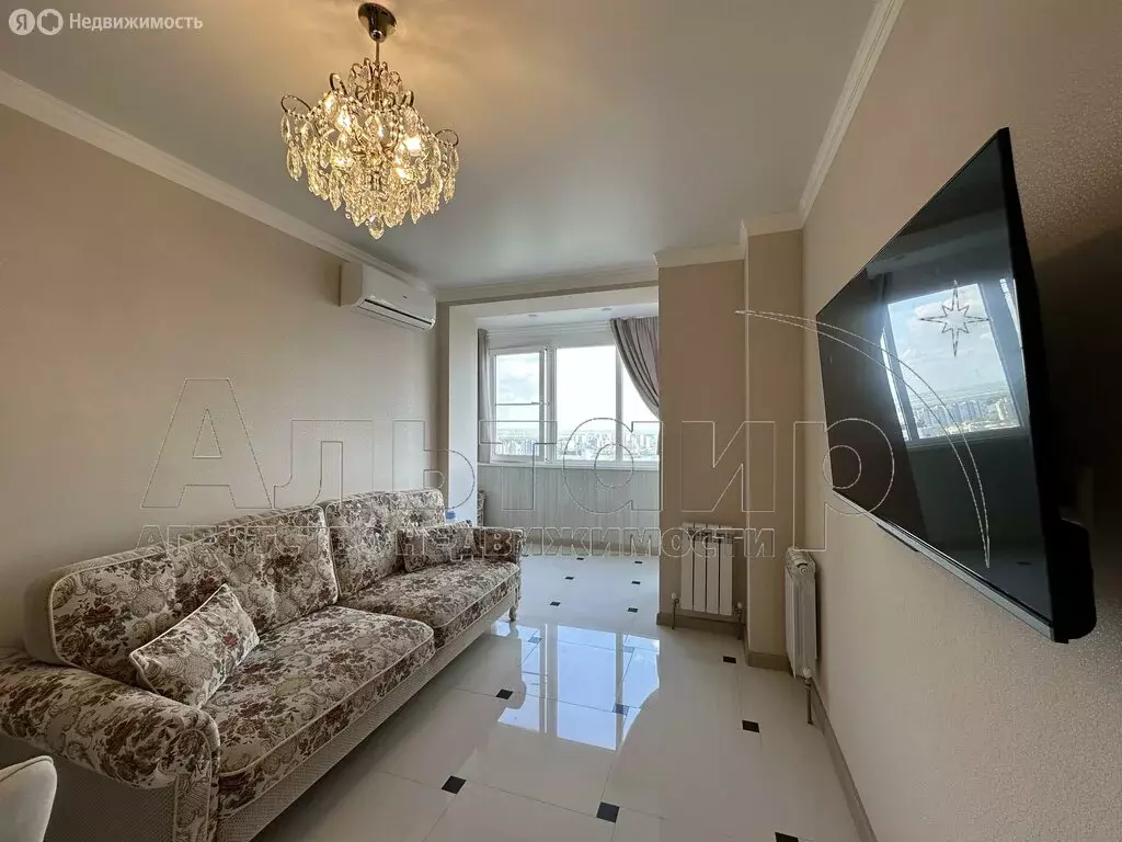 1-комнатная квартира: Ростов-на-Дону, Адыгейская улица, 41 (50 м) - Фото 0
