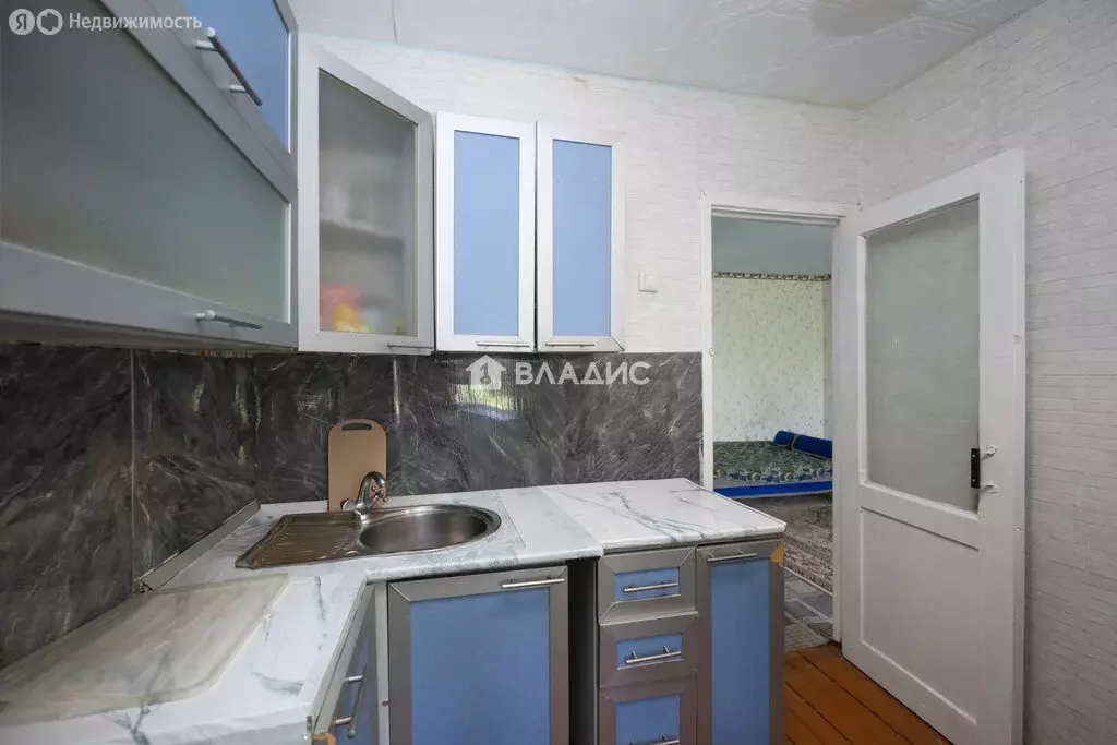 2-комнатная квартира: село Белогорье, Заводская улица, 2 (43.2 м) - Фото 2