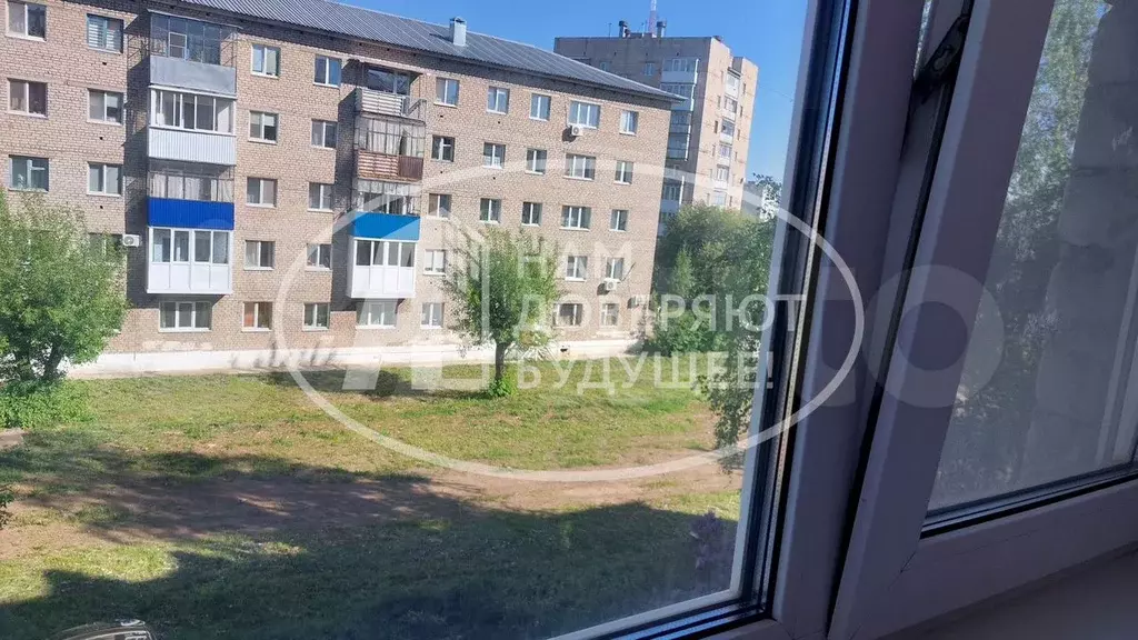 3-к. квартира, 46 м, 3/5 эт. - Фото 1