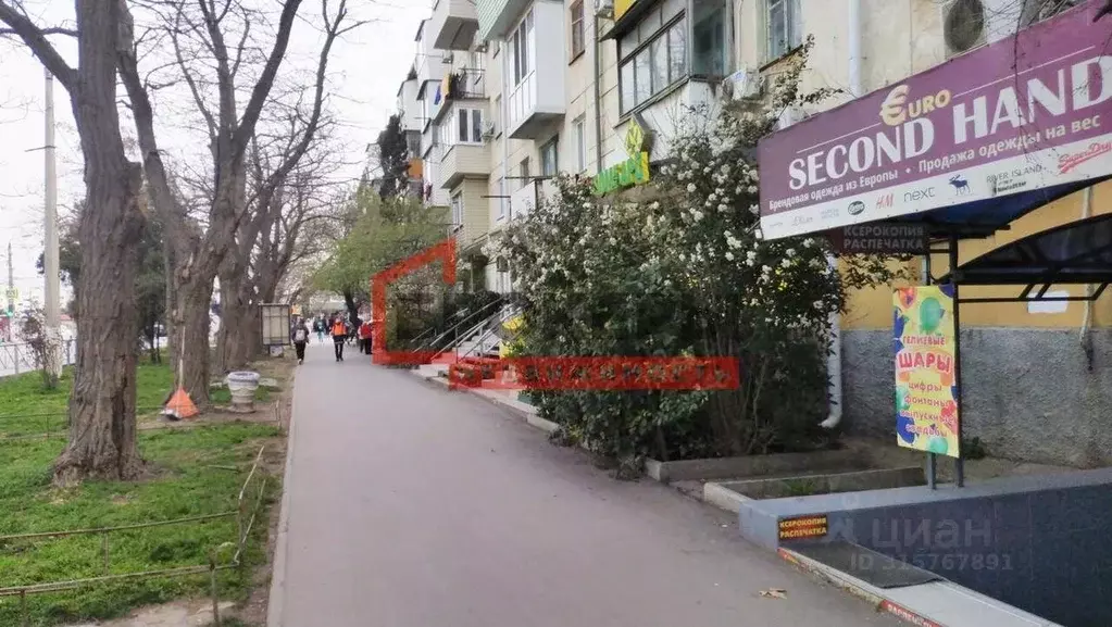 Помещение свободного назначения в Севастополь просп. Героев ... - Фото 1