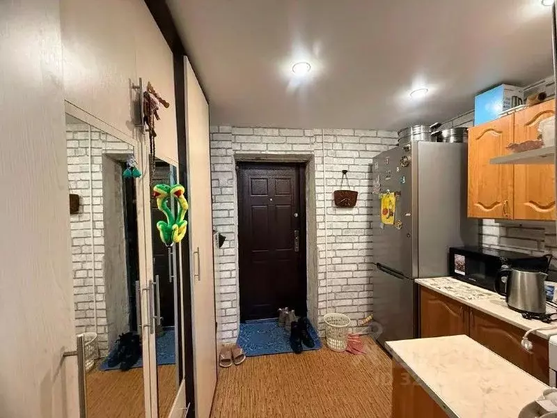 Комната Новосибирская область, Новосибирск ул. Ползунова, 35 (17.2 м) - Фото 2