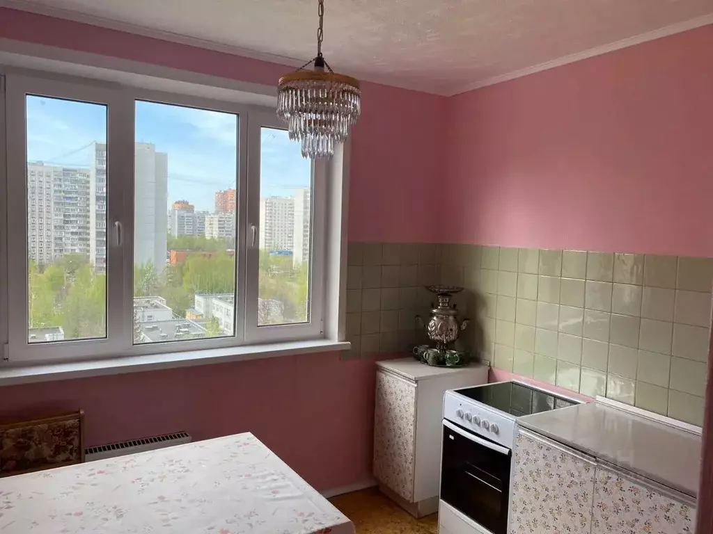 2-к кв. Московская область, Химки ул. Панфилова, 16 (52.0 м) - Фото 0