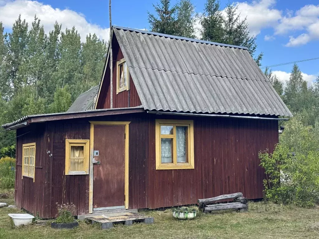 Дом в Ленинградская область, Лужский район, Мшинское с/пос, Мшинская ... - Фото 0