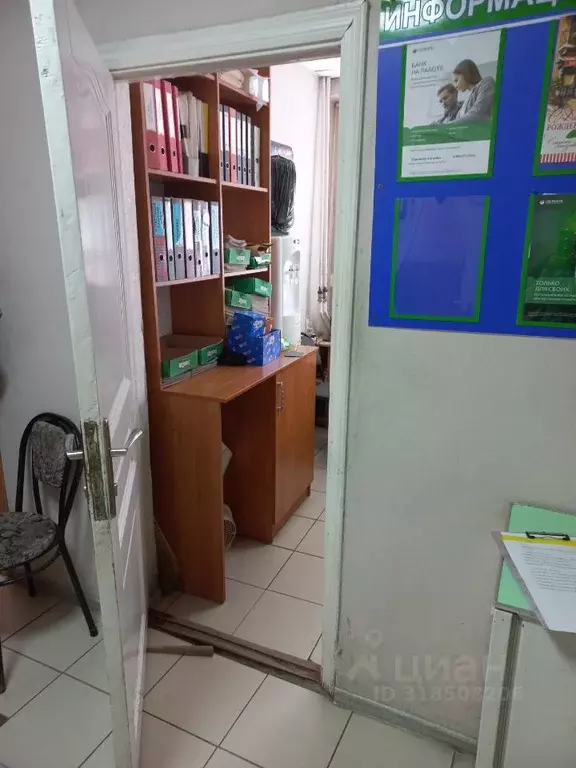 Помещение свободного назначения в Краснодарский край, Ейск ул. ... - Фото 1