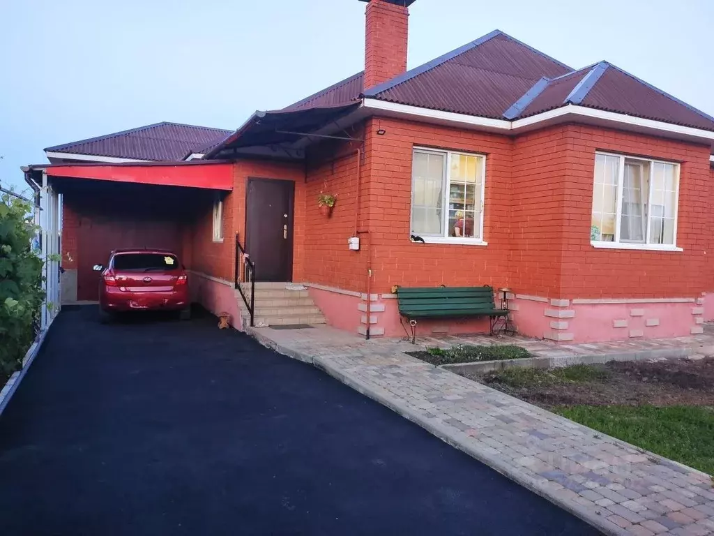 Дом в Белгородская область, Корочанский район, Мелиховское с/пос, с. ... - Фото 2