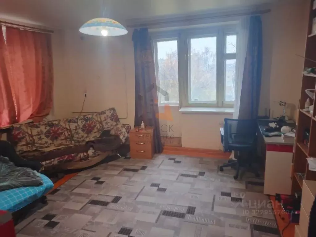 1-к кв. Кировская область, Киров ул. Всесвятская, 15 (42.0 м) - Фото 0
