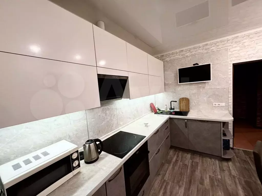 5-к. квартира, 90 м, 2/9 эт. - Фото 0