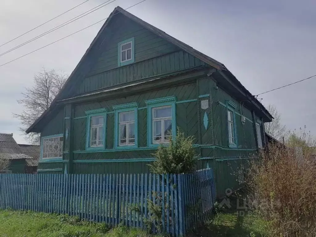 Дом в Новгородская область, Парфинский район, Полавское с/пос, д. ... - Фото 0