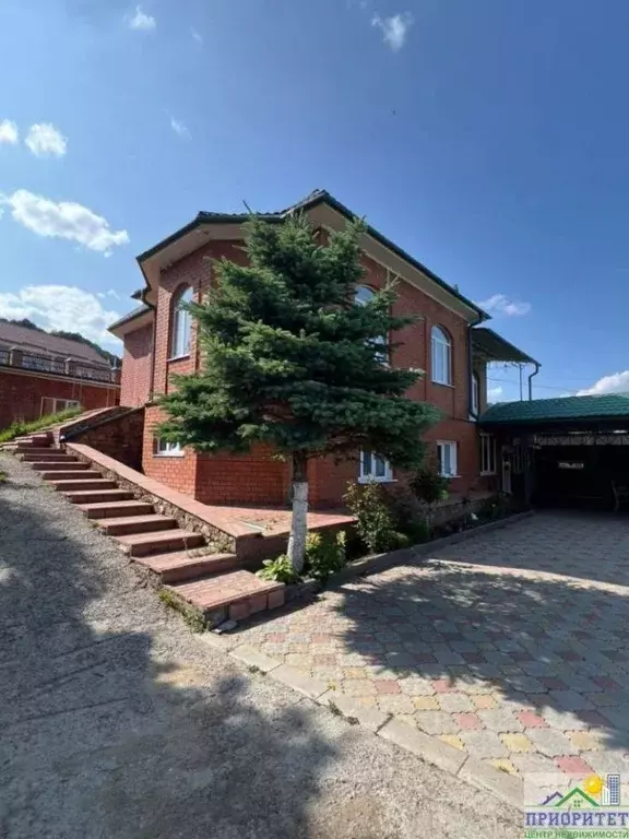 Дом в Ставропольский край, Кисловодск городской округ, пос. Индустрия ... - Фото 2