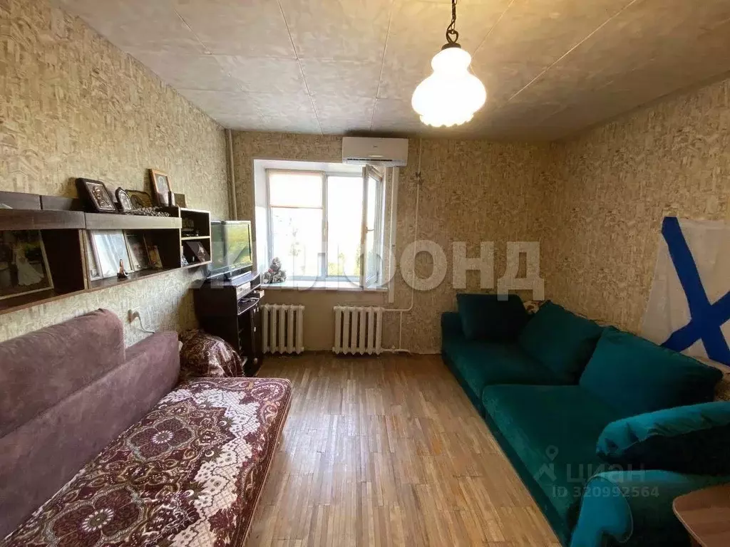 Комната Белгородская область, Белгород Садовая ул., 120а (32.4 м) - Фото 1