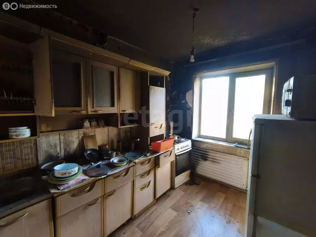 3-комнатная квартира: Курган, жилой район Заозёрный, 6-й микрорайон, 3 ... - Фото 2