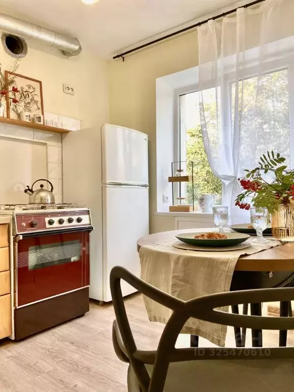 2-к кв. Калининградская область, Калининград Космическая ул., 8 (43.0 ... - Фото 1