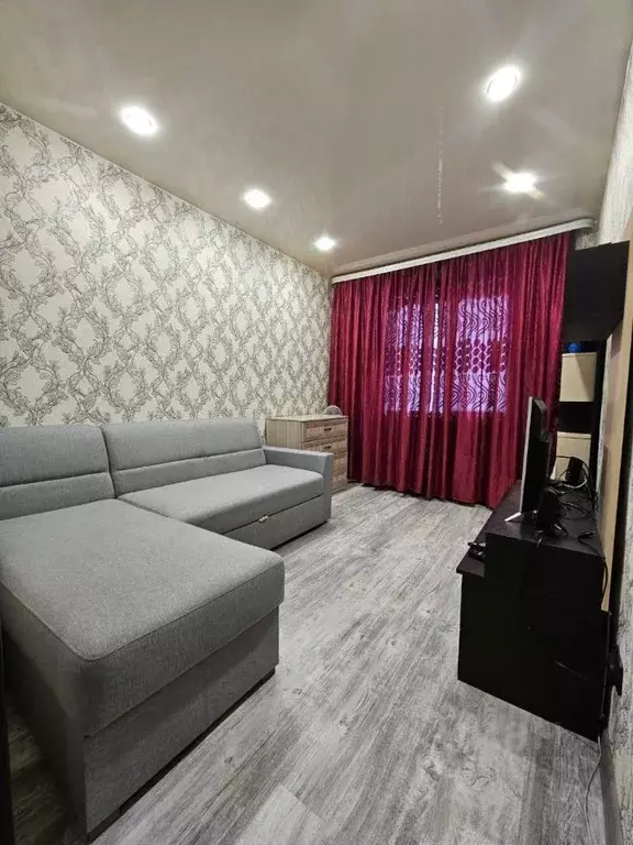 1-к кв. Новгородская область, Окуловка ул. Островского, 38А (29.0 м) - Фото 1