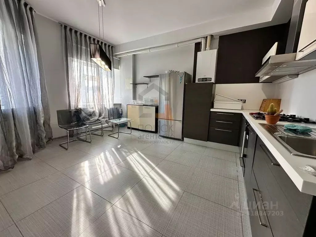 5-к кв. Татарстан, Казань ул. Мулланура Вахитова, 4 (210.0 м) - Фото 0