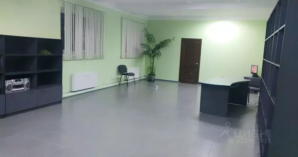 Офис в Краснодарский край, Краснодар Уральская ул., 87 (85 м) - Фото 0
