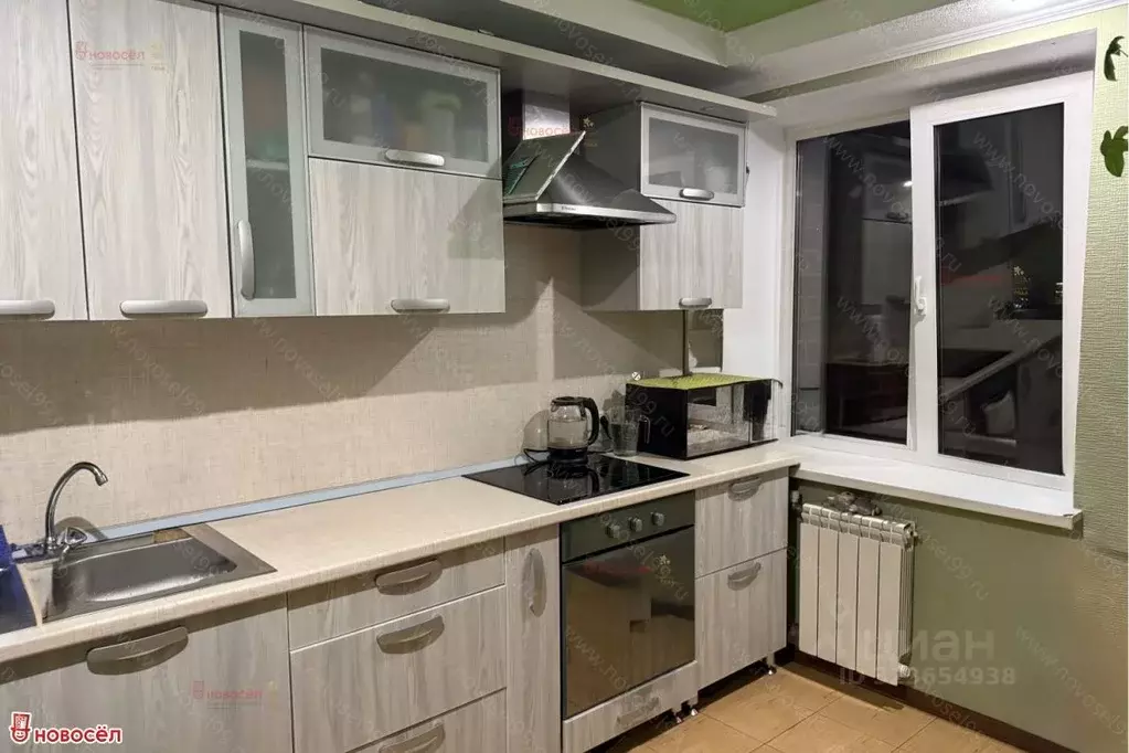 2-к кв. Свердловская область, Екатеринбург ул. Амундсена, 141 (51.0 м) - Фото 2