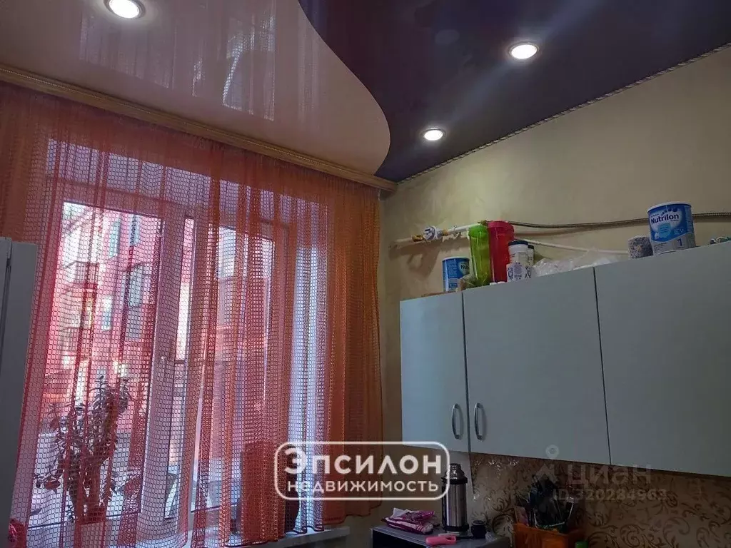2-к кв. Курская область, Курск Народная ул., 10 (45.9 м) - Фото 0