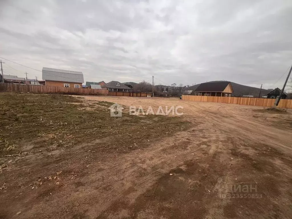 Участок в Бурятия, Улан-Удэ пос. Кумыска, ул. Богданова (4.5 сот.) - Фото 1