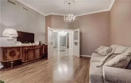 Продается 3-комнатная квартира - Фото 2