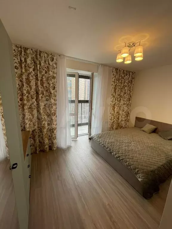 1-к. квартира, 40 м, 12/25 эт. - Фото 1
