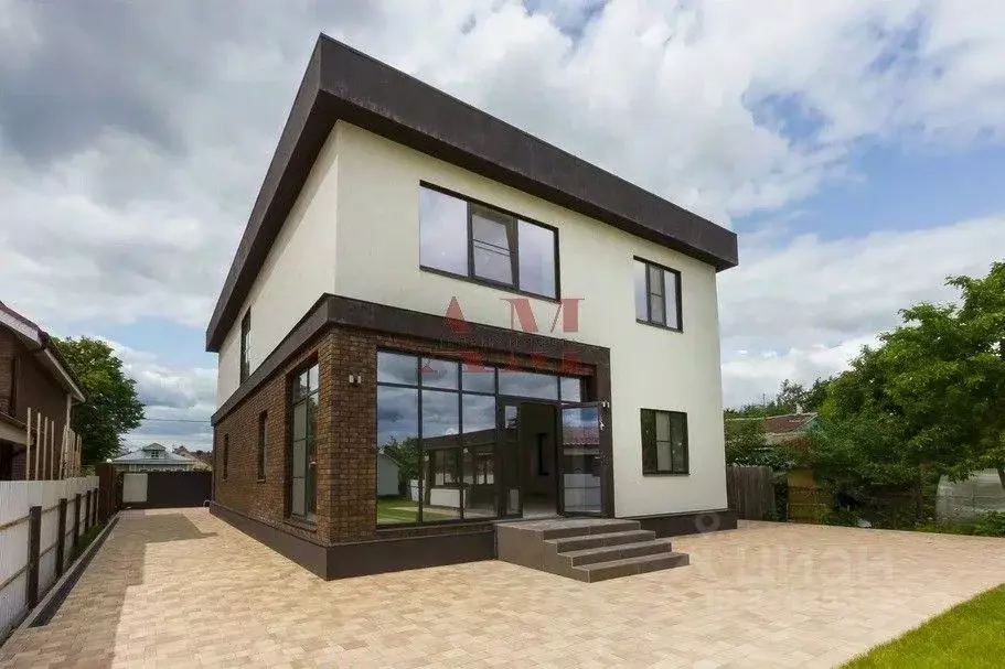 Коттедж в Владимирская область, Владимир Красная ул., 47 (241 м) - Фото 1