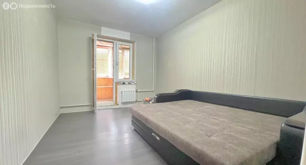 3-комнатная квартира: посёлок городского типа Жилёво, Центральная ... - Фото 2