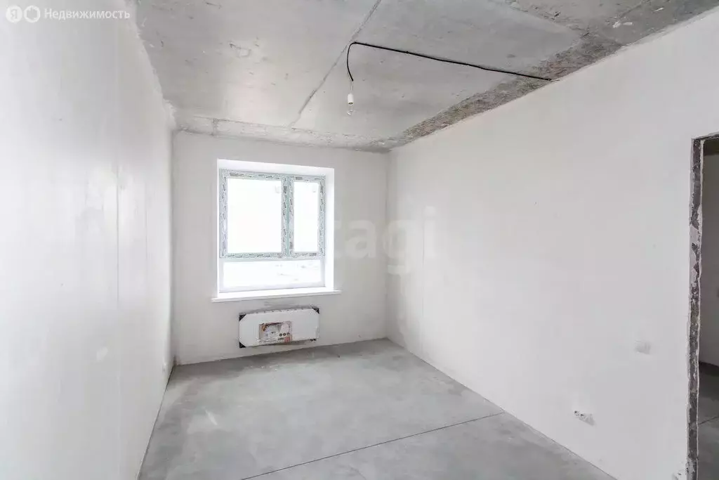 1-комнатная квартира: Тюмень, улица Мельникайте, 2к17 (38.6 м) - Фото 2
