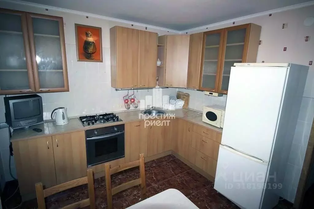 2-к кв. Калужская область, Калуга Георгиевская ул., 3 (65.0 м) - Фото 0