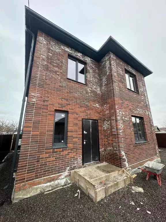 Дом в Ростовская область, Батайск ул. Максима Горького (150 м) - Фото 1