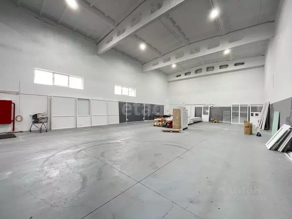 Склад в Крым, Симферополь ул. Кубанская (800 м) - Фото 2