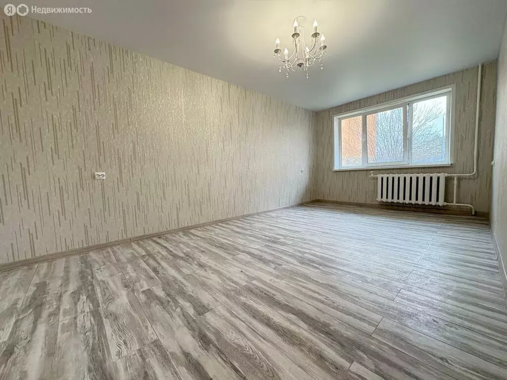 1-комнатная квартира: Среднеуральск, Набережная улица, 8 (30 м) - Фото 1