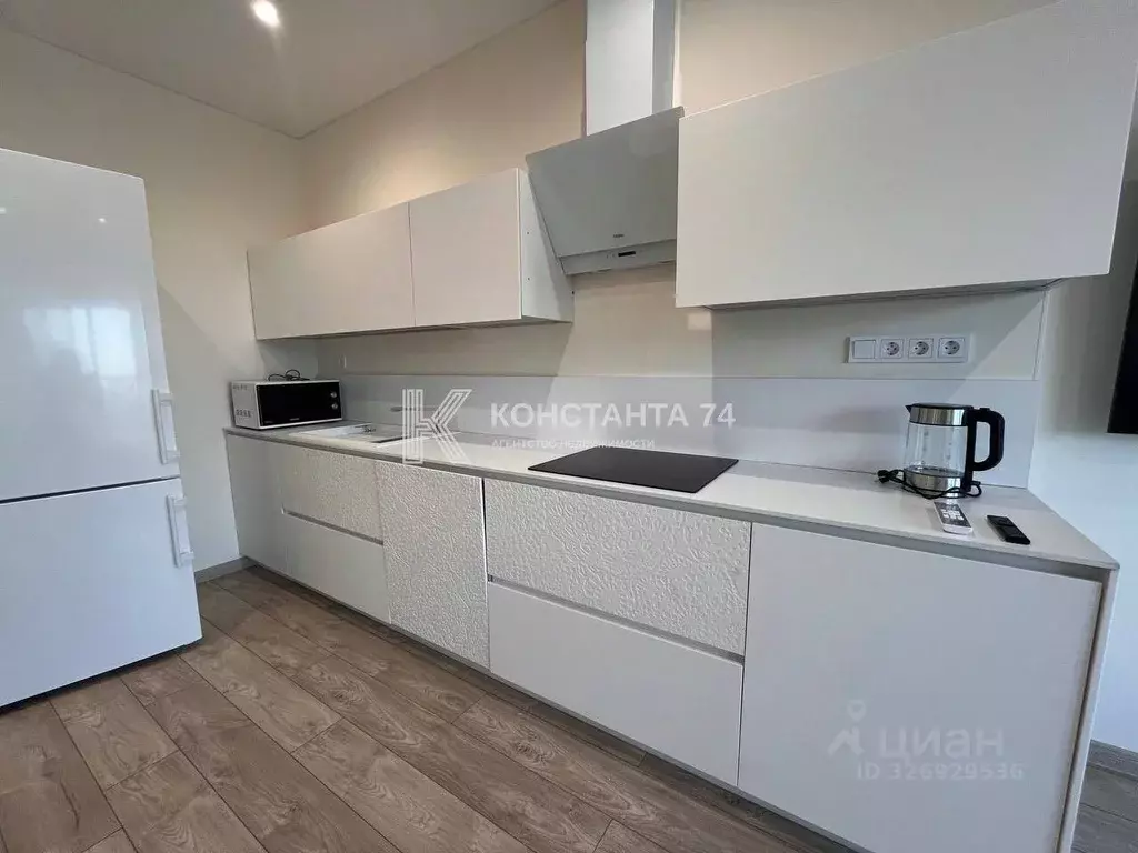 2-к кв. Челябинская область, Челябинск просп. Ленина, 64Б (50.0 м) - Фото 1