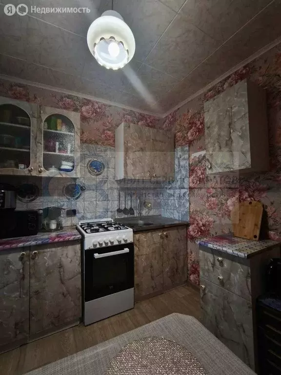 2-комнатная квартира: Саратов, улица имени В.И. Чапаева, 19/27 (49 м) - Фото 0