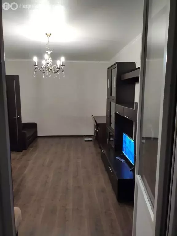 1-комнатная квартира: Видное, Завидная улица, 1 (38 м) - Фото 1