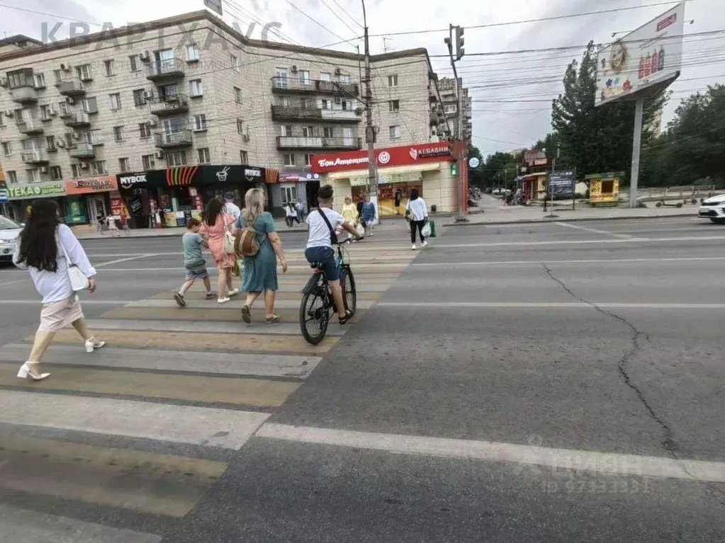 Торговая площадь в Волгоградская область, Волгоград ул. 7-й ... - Фото 0