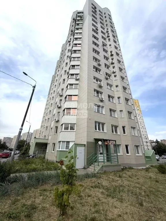 2-к кв. Липецкая область, Липецк ул. Виктора Музыки, 8 (75.9 м) - Фото 0