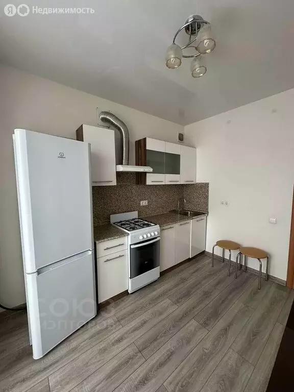 1-комнатная квартира: Волгоград, Шекснинская улица, 81А (43.7 м) - Фото 2