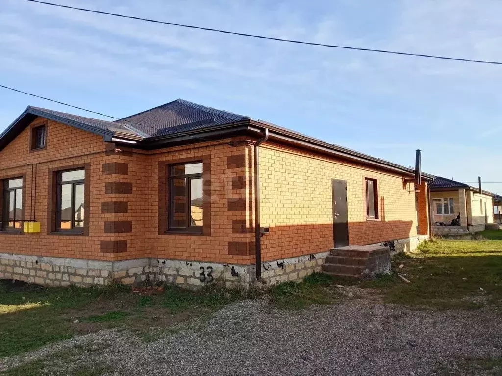 Дом в Ставропольский край, Михайловск Шпаковский район, ул. Вадима ... - Фото 1