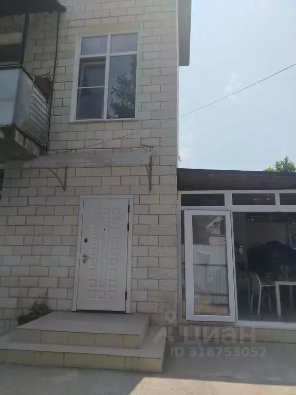 Комната Краснодарский край, Сочи ул. Кошевого, 5/2 - Фото 1