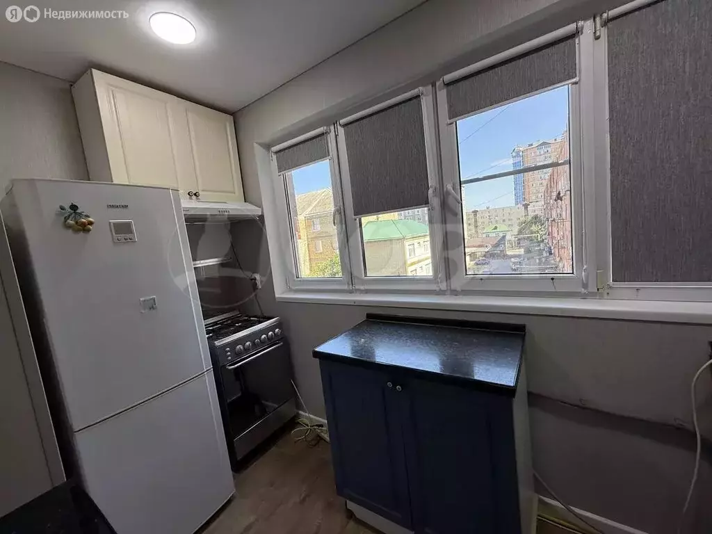 1-комнатная квартира: Дербент, улица 345-й Дагестанской Стрелковой ... - Фото 1