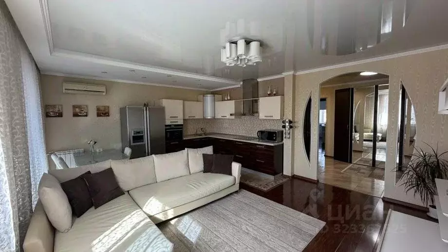 3-к кв. Новосибирская область, Новосибирск Холодильная ул., 17 (80.0 ... - Фото 1