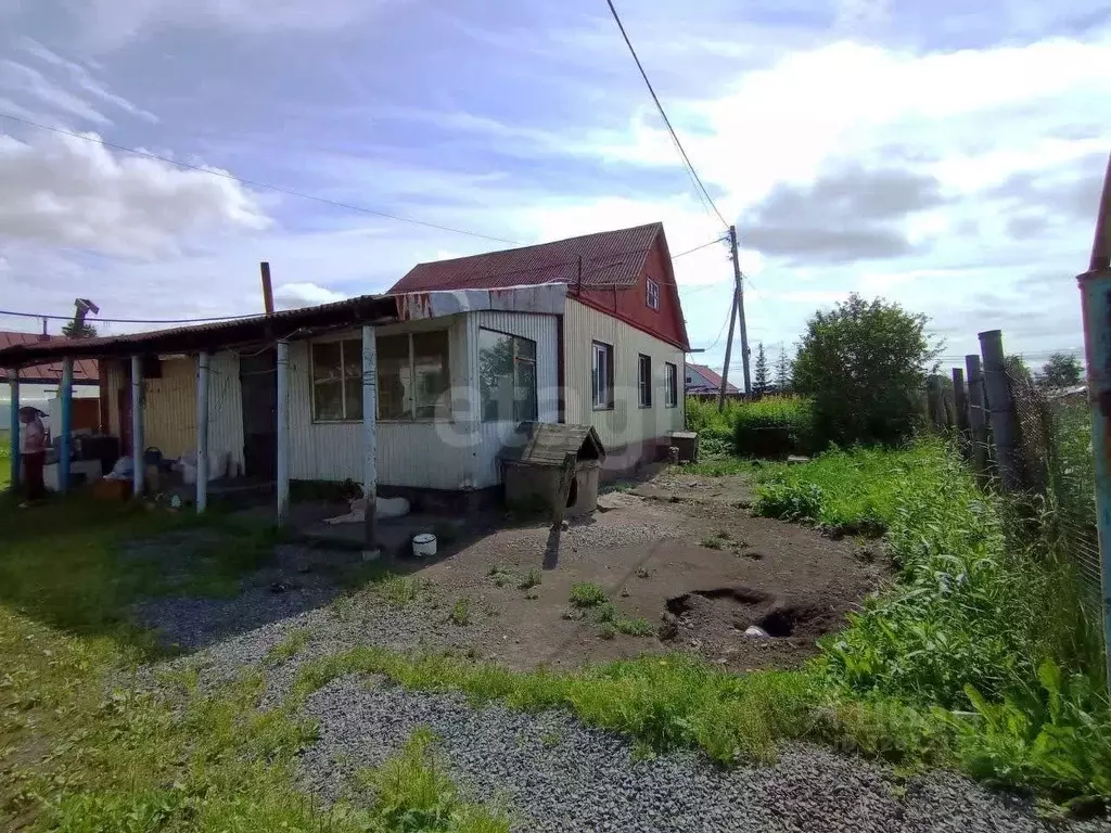 Дом в Камчатский край, Елизово Камчатская ул., 17 (81 м) - Фото 2