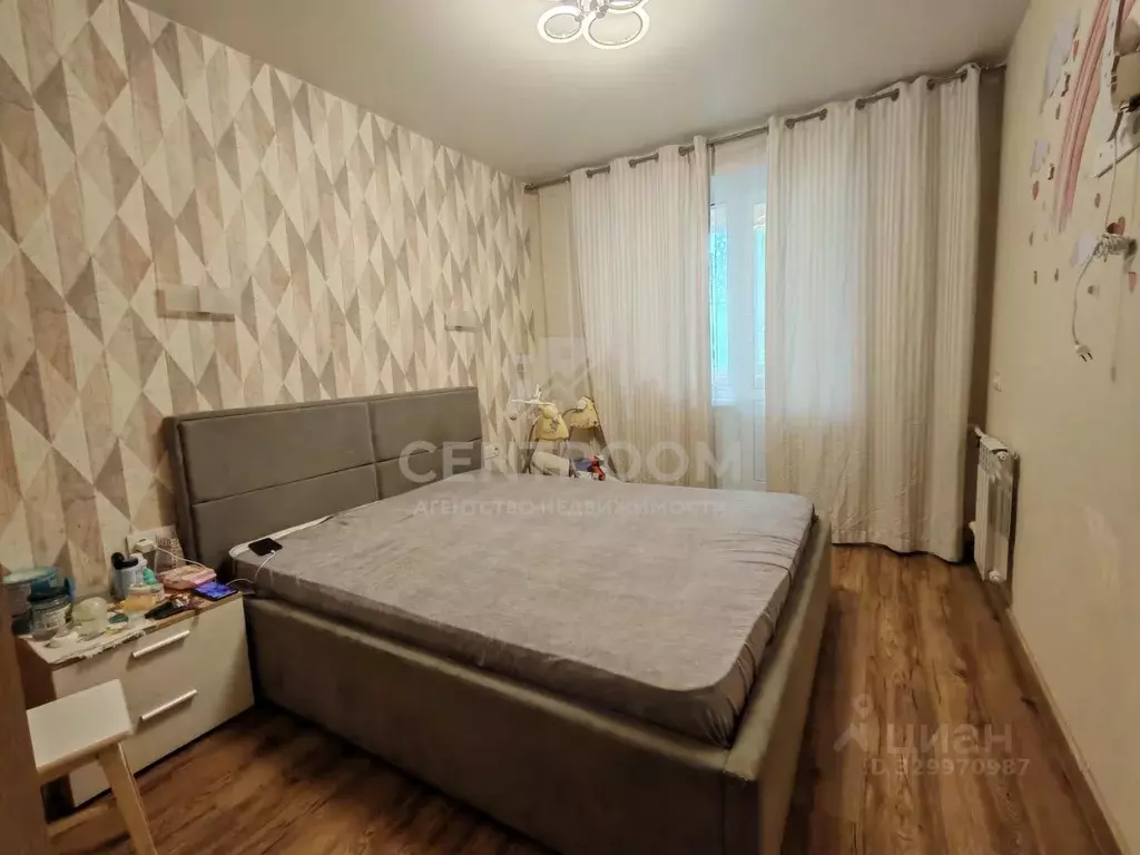3-к кв. Татарстан, Казань ул. Хайдара Бигичева, 18 (63.3 м) - Фото 1