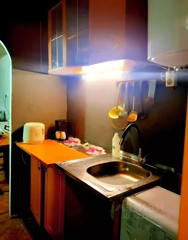 Дом в Омская область, Омский район, Калининское с/пос, пос. ... - Фото 2