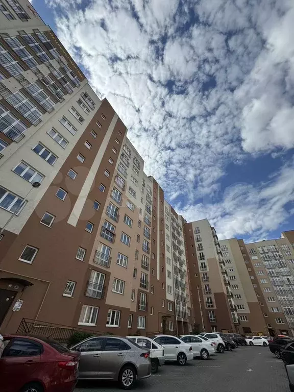 1-к. квартира, 47 м, 3/7 эт. - Фото 0